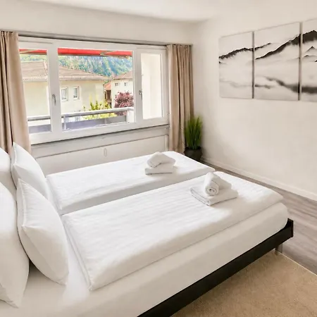 2br Topview Mountain, Balcony, Interlaken Apartment Unterseen
